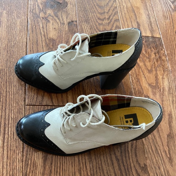 American Eagle Outfitters Shoes Black And White Heeled